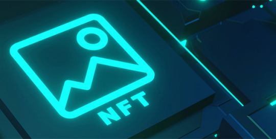 NFTs y tokens fungibles